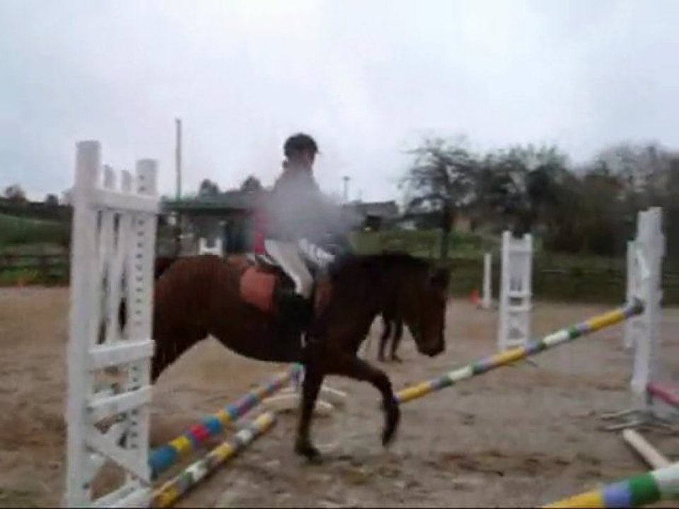 margaux et sis sauts de puces!