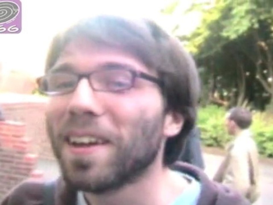 19-6-9 - Pot Radio nvx locaux