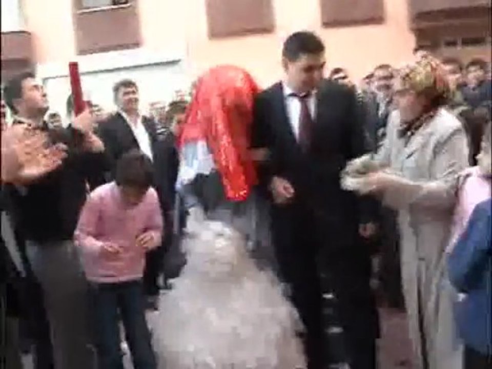 Hoca Dua etmek için kuzu istedi / www.2023haber.com