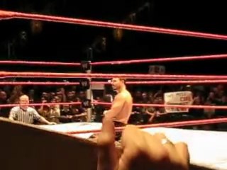 victoire d'Evan et allocution de Chavo Guerrero