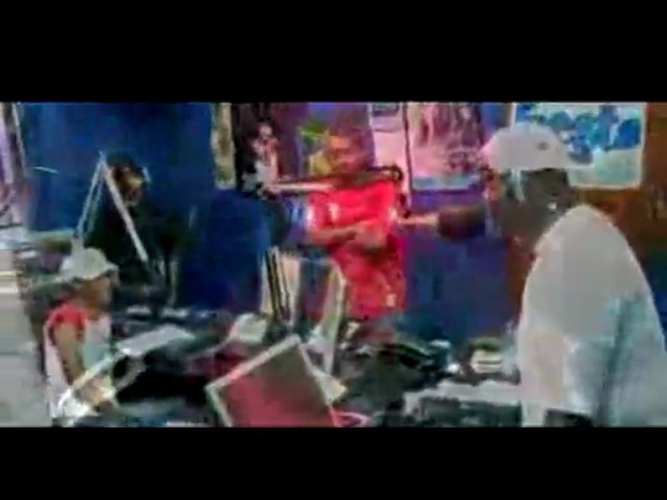 The World Famous D-LYFE Show