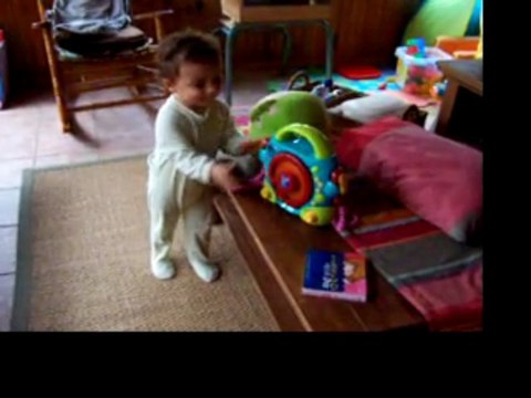 18Novàç yanis danse sur henri Des