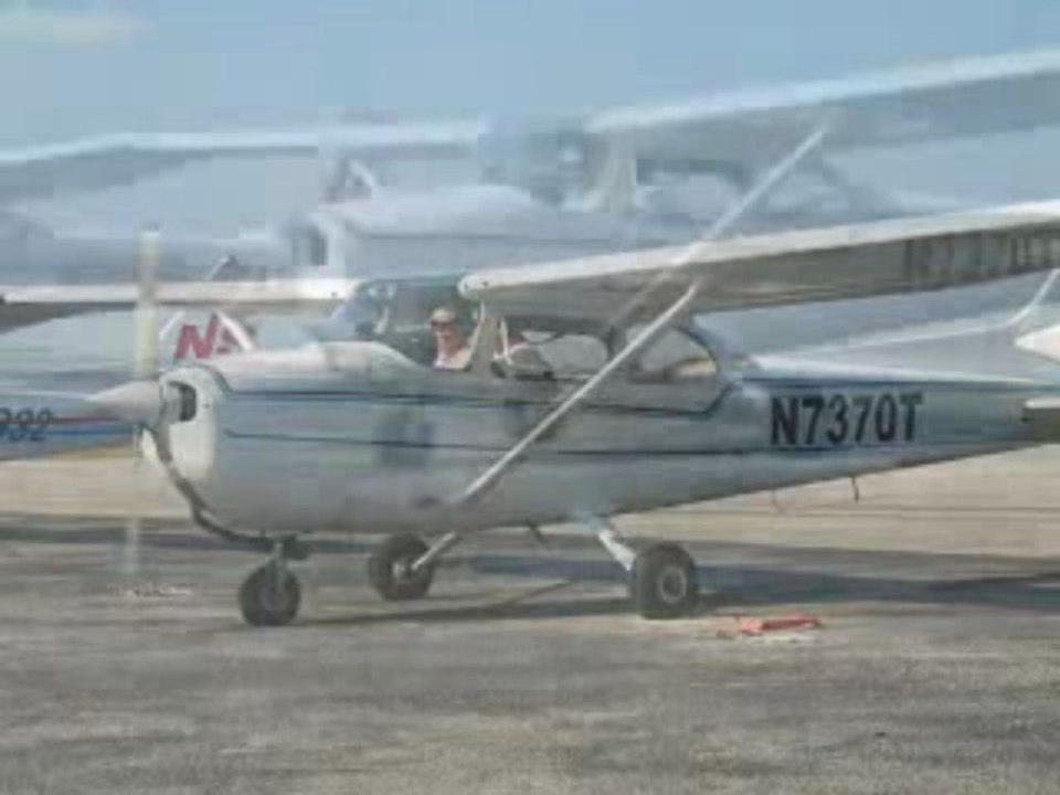 Aviation Schools - Private Pilot Training Flight - Learn To