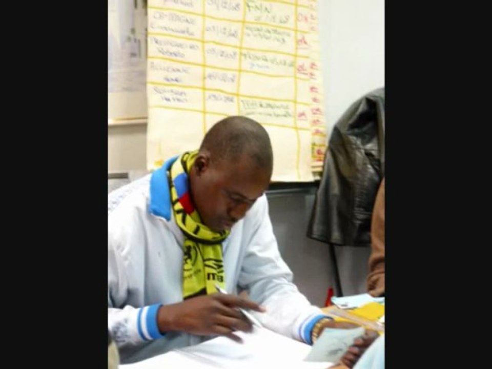 Occupation d'agences d'intérim à Paris par les sans-Papiers.