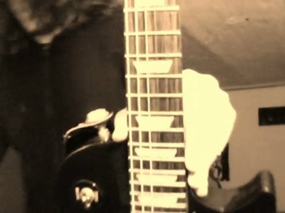 guitare solo  gibson delay pedal délire psyche