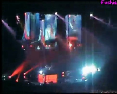 Muse - 07 - MK ultra - Bercy - 17/11/2009