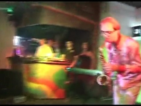 sax house Syntheticsax