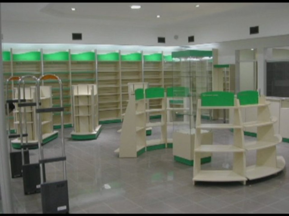 Muebles de Farmacias Llomar - Mobilifarma