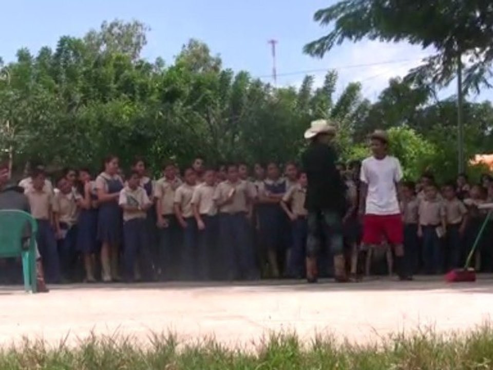 LICEO CRISTIANO 2  CARA SUCIA AHUACHAPAN OCTUBRE 2009