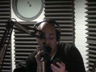 "Commandeur Replay" sur Ouï Fm n°64 19.11.09