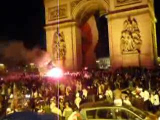 CHAMPS ELYSéES ALGERIEN!!!!