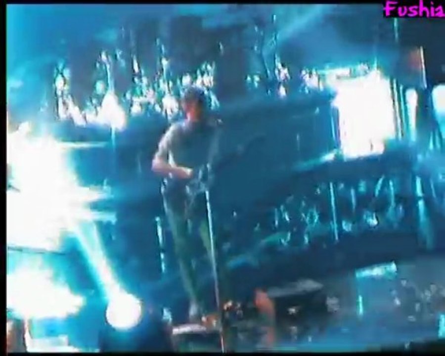 Muse - 21 - Knights of Cydonia - Bercy - 17/11/2009