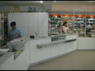Muebles de Farmacias Bancaria AMEB - Mobilifarma