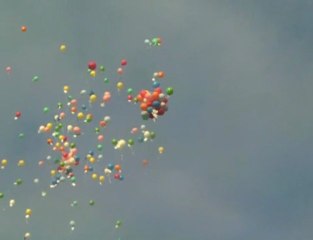 Lâcher de ballons à Charleville-Mézières