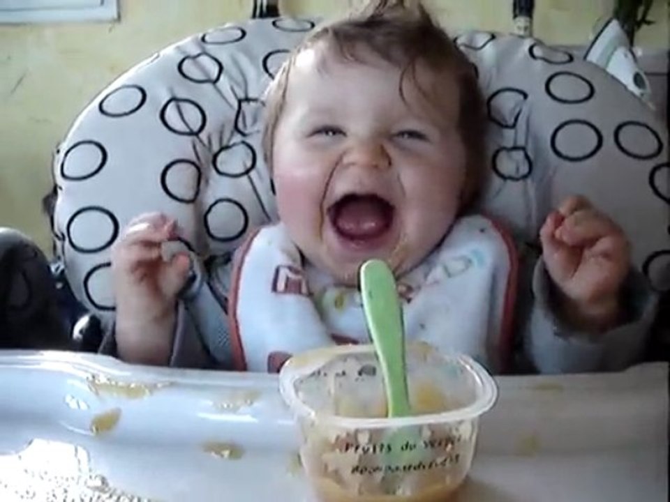 antonin mange seul, 2ème!