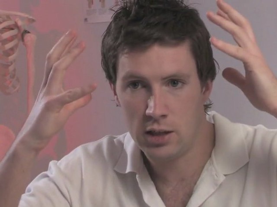 Treating headaches through physiotherapy