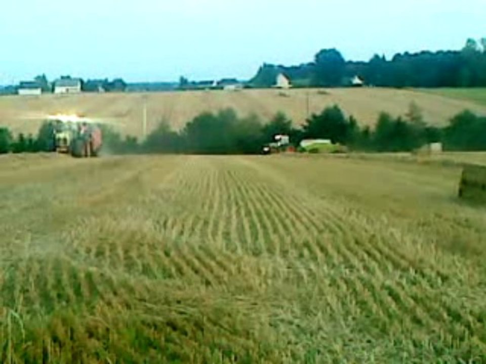 Fendt 920  big claas 2200 et Fendt 820  big vicon lb 1290