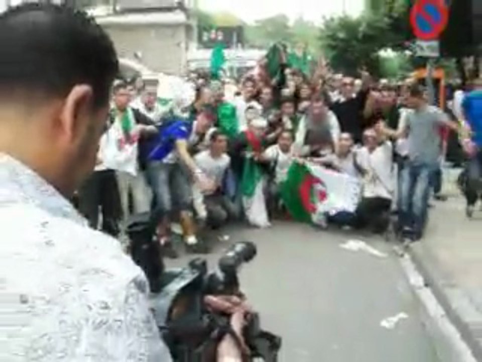 La jeunesse algérienne Place Audin