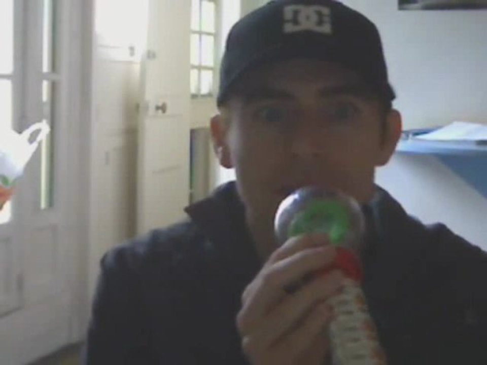 Wiwi égratigne "La rumeur"