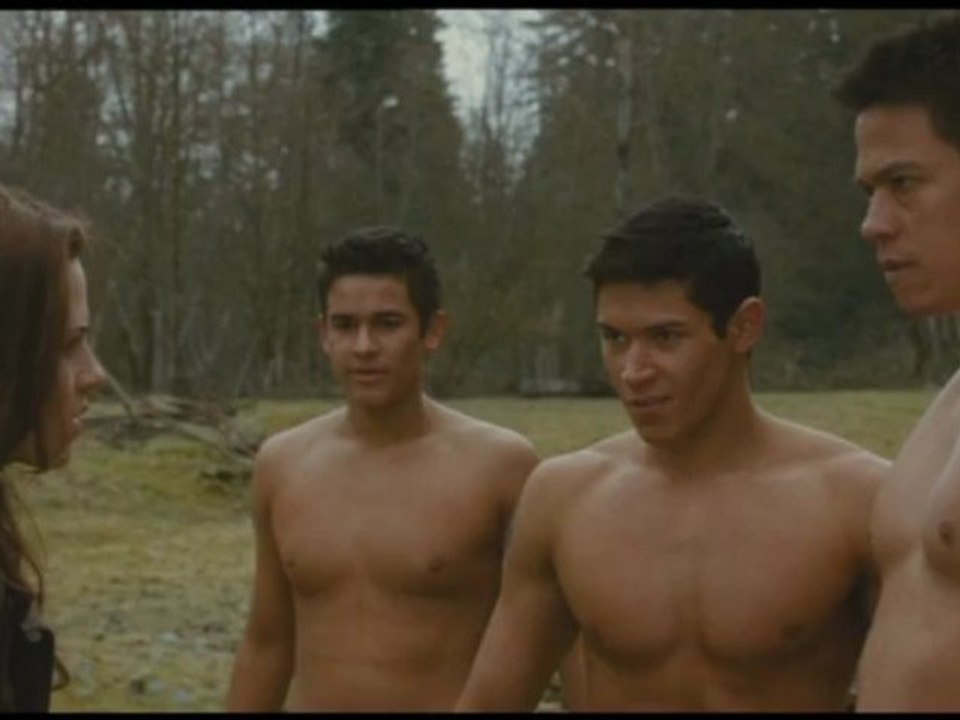 Fragment filmu 2 PL - Saga "Zmierzch": Księżyc w nowiu (New