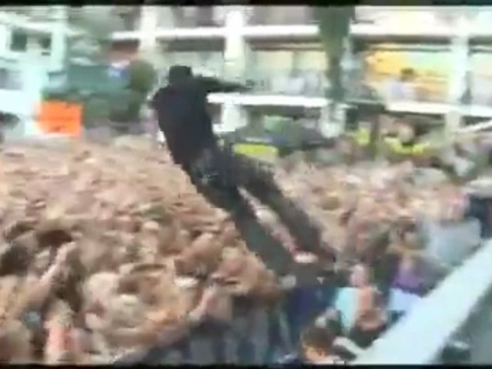 David Guetta Feat Akon Sexy Bitch Live @ Ibiza, BBC TV