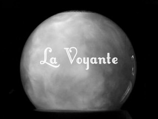 LA VOYANTE - film muet noir et blanc