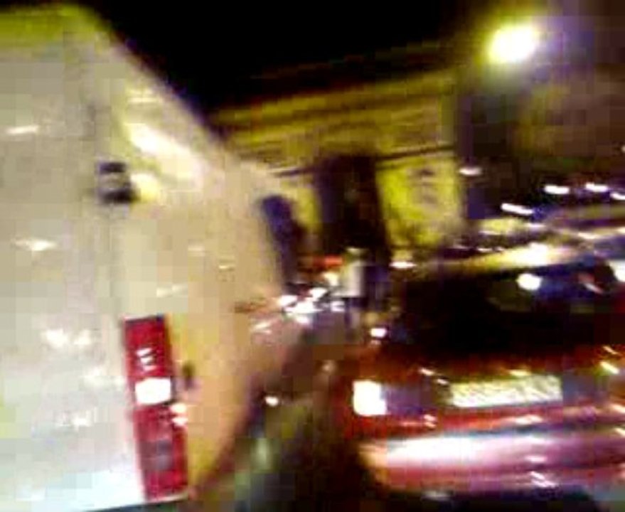 algérie-égypte ( les algériens au champs elysées 1)