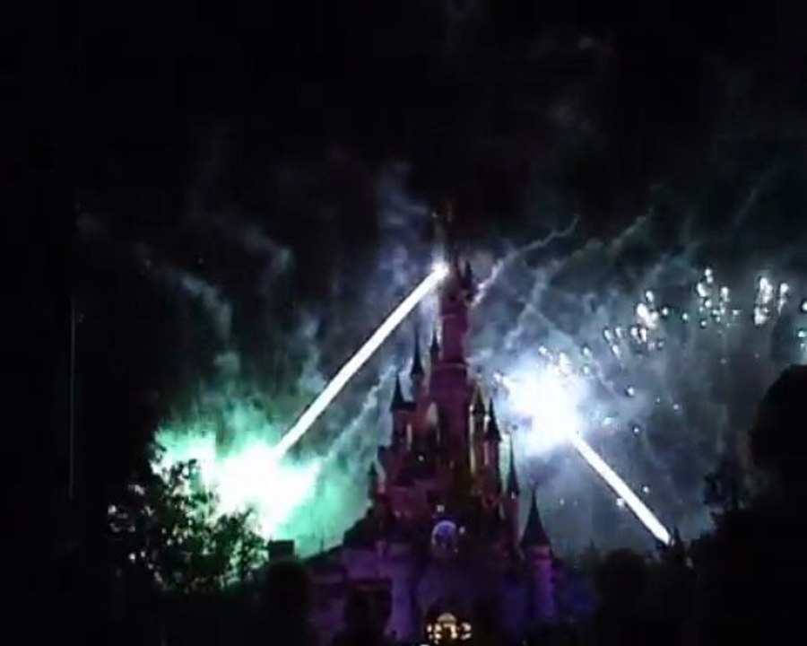 9 - Feu d'artifice "les feux enchantés"