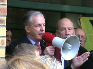 Manifestation à Arras contre la fermeture de l'IUFM de Douai