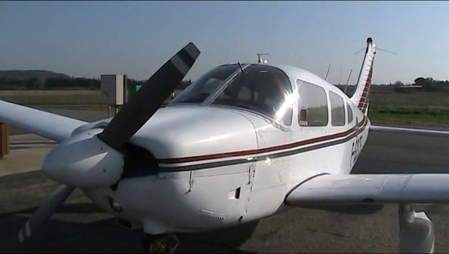 La Camargue en Piper Archer II