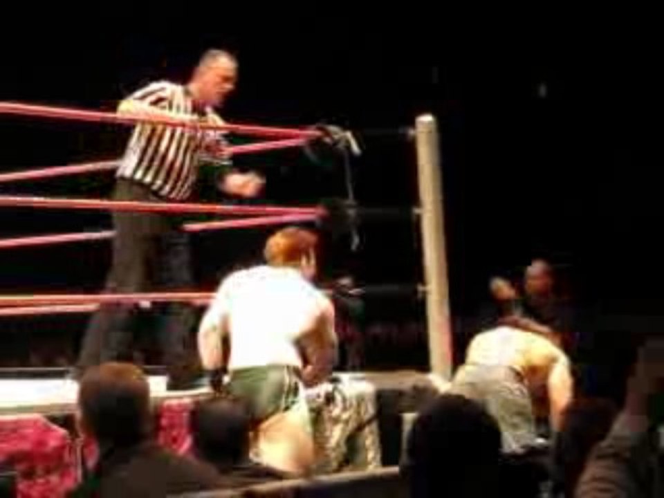 Sheamus combat hors du ring