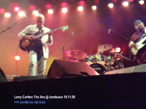 Larry Carlton Trio live@bordeaux 19.11.09 JOSIE