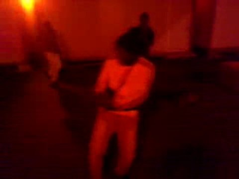 Voila Comen Niker Une Video de Logobi Simple lol