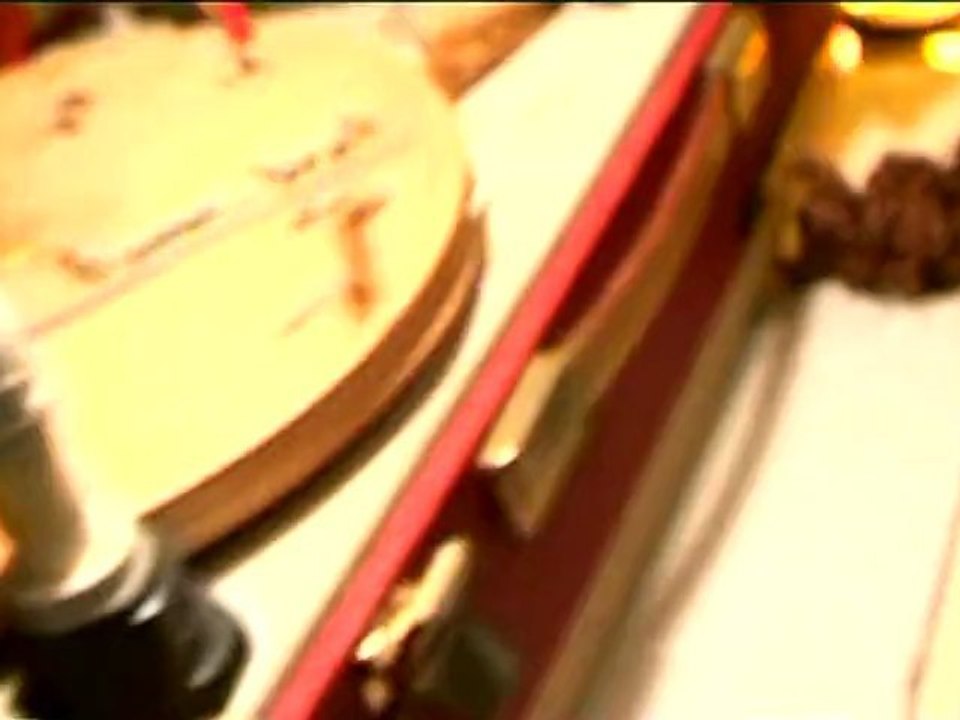 ELASTCO-TECHNOPHONE