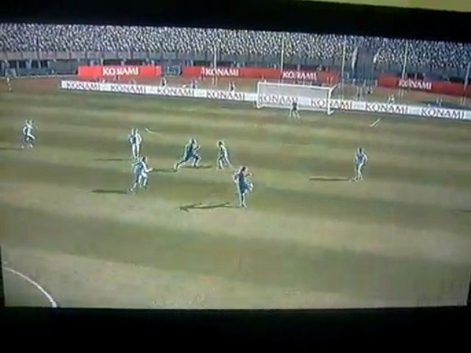 Magnifique frappe d'Ibrahimovic