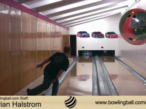 900 Global Bounty Hunter Pearl Bowling Ball