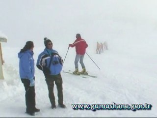 ZİGANA DAĞINDA KAYAK SEZONU ERKEN BAŞLADI