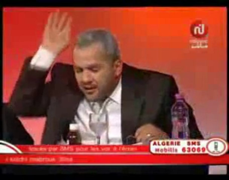 algerie hahaha  اديب يحب الجزائر