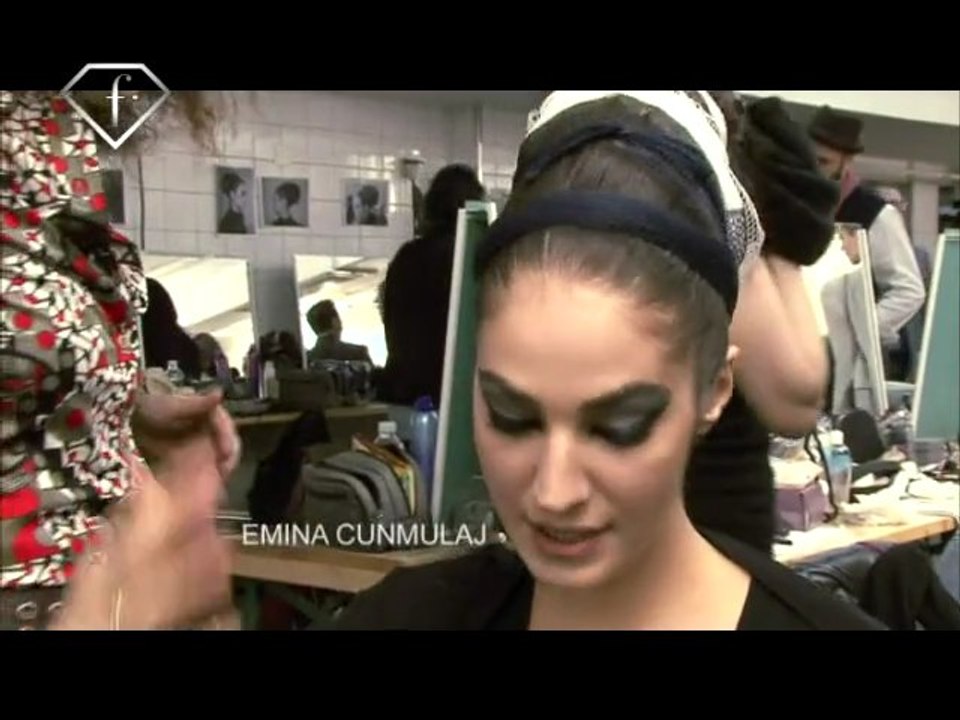 GUY LAROCHE BACKSTAGE PARIS FALL WINTER