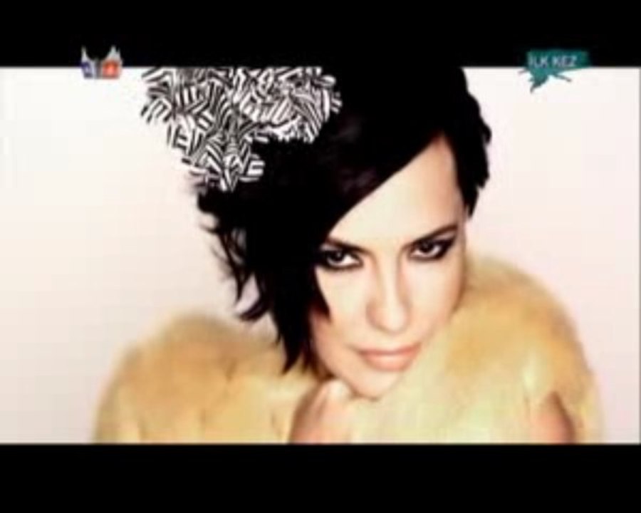 Yesim Salkim - Bana Günes Gibi Gel (2009) by Aluxton