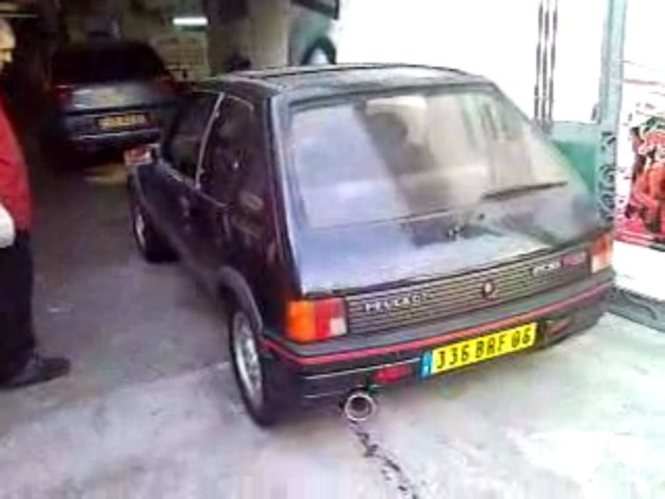 Les premiers tours de roues de ma 205 GTI 1.6