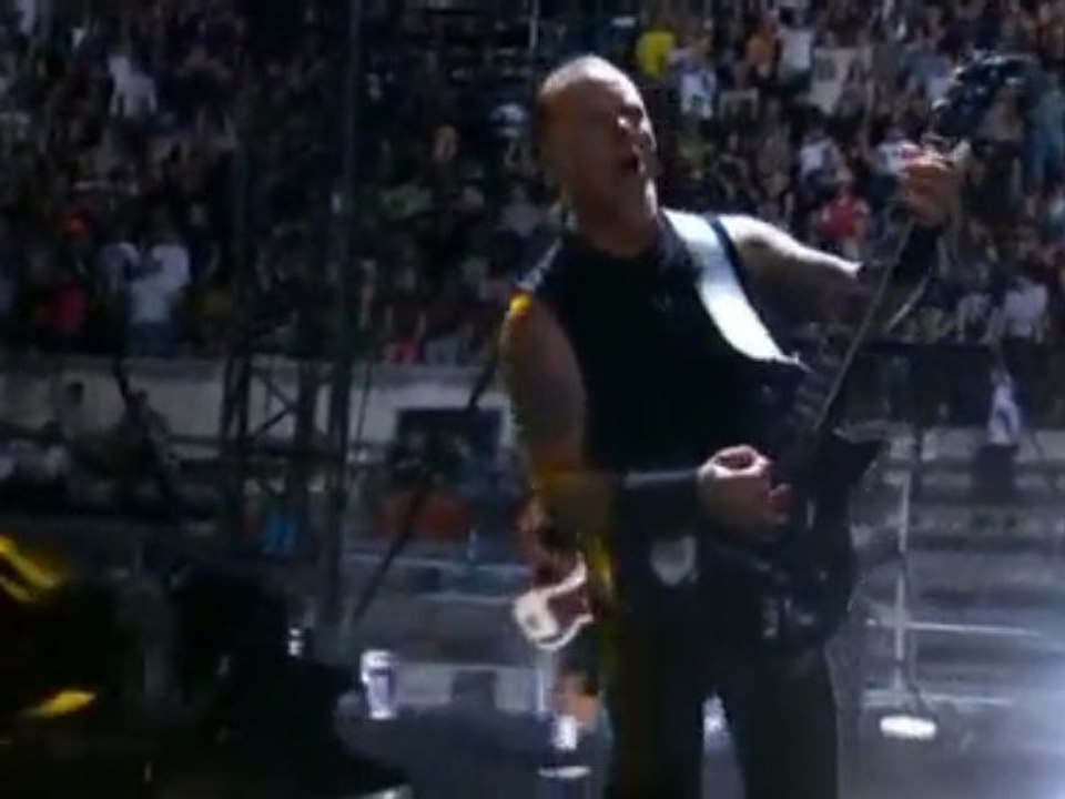 Metallica - Creeping Death (2009 Nimes)