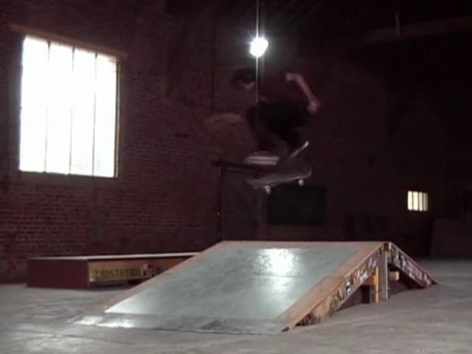 ZOOSTATION LOUIS ESON TEAM SKATE AISNE SKATE CHAUNY