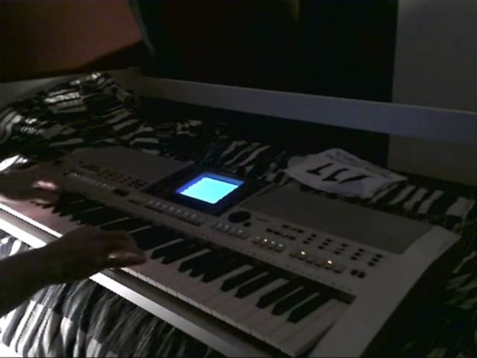 Mon amant de Saint-Jean PSR-S700