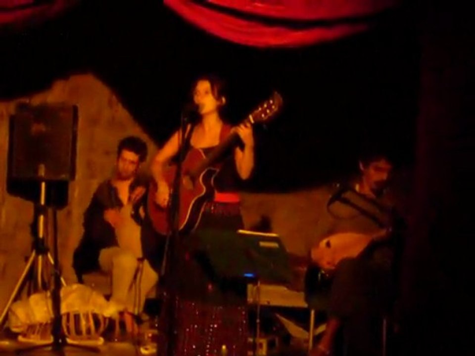 "La Giostra" Chanson de Maria Grazia Abatantuono ave