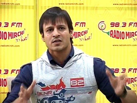 KURBAAN Film Promotion Radio Mirchi 98.3 FM