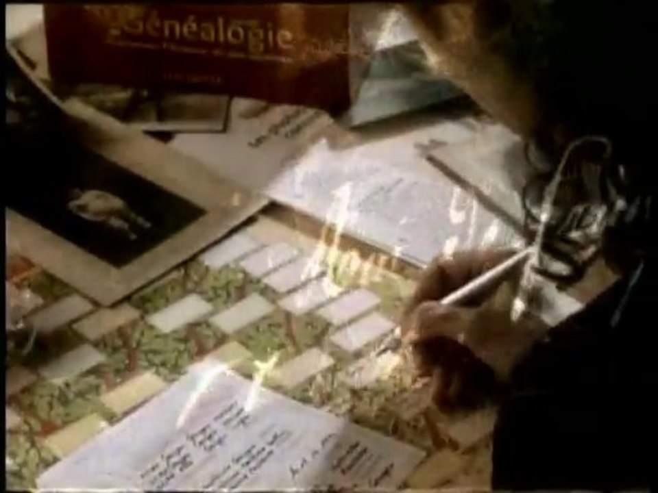 GÉNÉALOGIE / HACHETTE