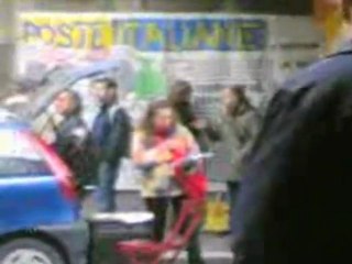 NESSUNO TOCCHI IL POSTINO Sit-In 14 novembre 009 Como