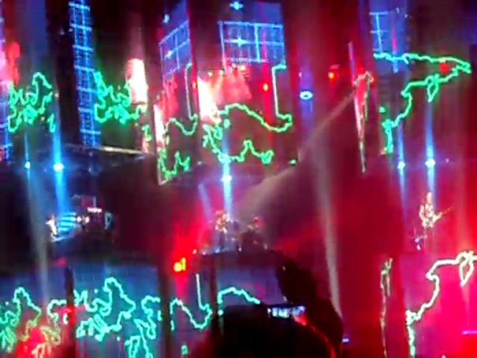 MUSE "The Resistance Tour" - Hall Tony Garnier - Nishe