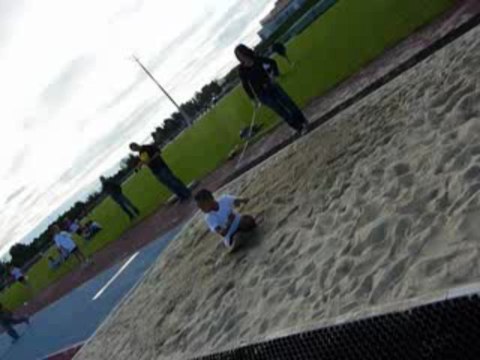 Athlétisme - Triathlon de Lunel - Saut en longueur